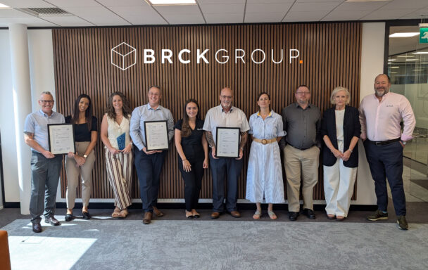 Auvapresents BRCK Grouplogo