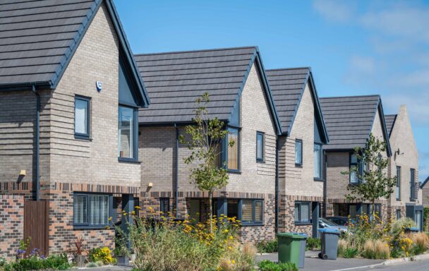 group reports 200% yoy rise