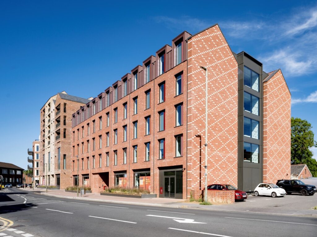 220714 AHMM Egham 9415 Large