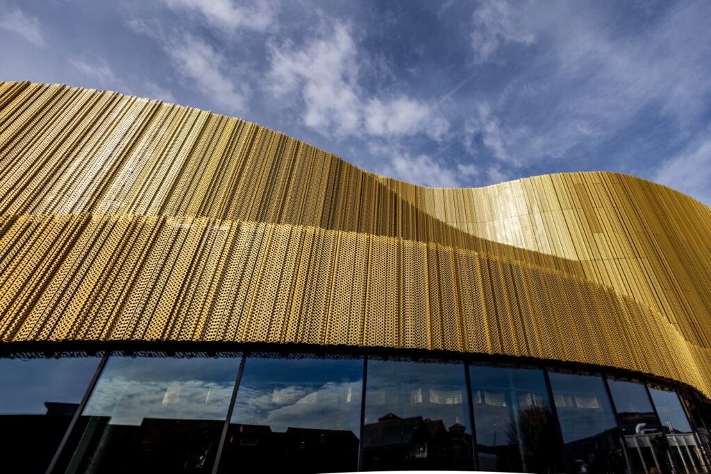 Swansea arena towelrads 1